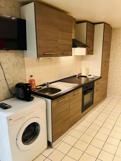 Appart Illy Cosy Et Confortable Saint-Etienne  Exterior photo